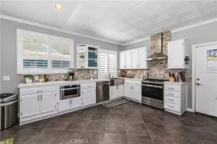 15458 Gatwick Ave, Fontana, CA 92336 - Photo 11