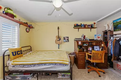 15458 Gatwick Avenue, Fontana, CA 92336 - Photo 19