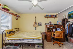15458 Gatwick Ave, Fontana, CA 92336 - Photo 19
