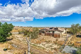16315 Winona, Victorville, CA 92395 - Photo 45