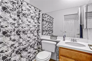 13048 Evanston, Victorville, CA 92392 - Photo 17