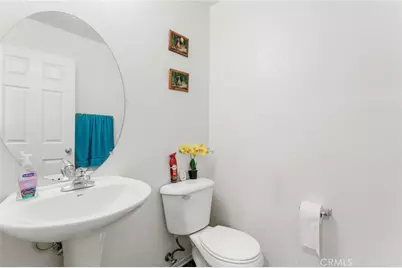 16029 White Mountain, Victorville, CA 92394 - Photo 9