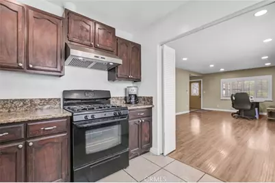 1325 Glen, Pasadena, CA 91103 - Photo 15