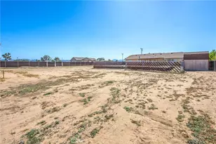 8305 Topaz, Hesperia, CA 92344 - Photo 43