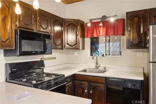 32826 Truman, Running Springs, CA 92382 - Photo 27