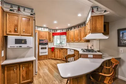 929 E Foothill Boulevard #52, Upland, CA 91786 - Photo 9