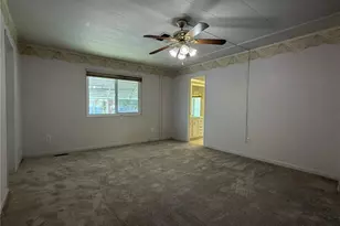 929 E Foothill Blvd, Upland, CA 91786 - Photo 43