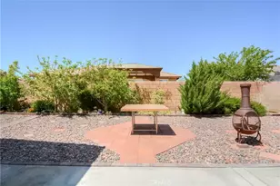 13434 Warren Pl, Victorville, CA 92395 - Photo 41