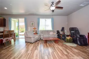 13434 Warren Pl, Victorville, CA 92395 - Photo 7
