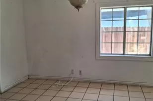 1710 Shamrock, Bakersfield, CA 93304 - Photo 21