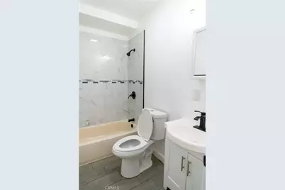 3123 W 67th, Los Angeles, CA 90043 - Photo 23