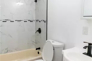3123 W 67th, Los Angeles, CA 90043 - Photo 23