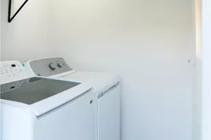 3123 W 67th, Los Angeles, CA 90043 - Photo 11