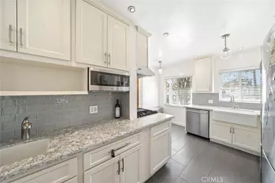 824 N Redondo E, Anaheim, CA 92801 - Photo 15