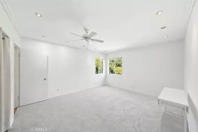 824 N Redondo E, Anaheim, CA 92801 - Photo 19