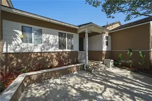 824 N Redondo E, Anaheim, CA 92801 - Photo 3