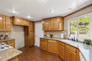 1175 Shane Ct, Upland, CA 91784 - Photo 19