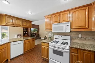 1175 Shane Ct, Upland, CA 91784 - Photo 21
