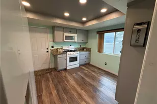 2110 Hawthorne Ct, San Bernardino, CA 92404 - Photo 35