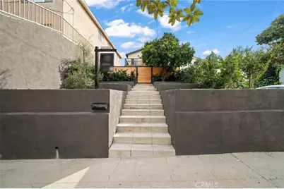 739 W 2nd, San Pedro, CA 90731 - Photo 11