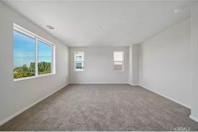 29257 Crescent Way, Highland, CA 92346 - Photo 35