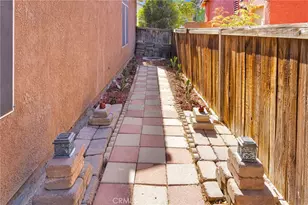 12529 Marchmont Ct, Victorville, CA 92392 - Photo 59
