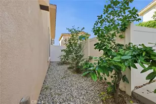 7608 Ani Wy, North Hollywood, CA 91605 - Photo 47