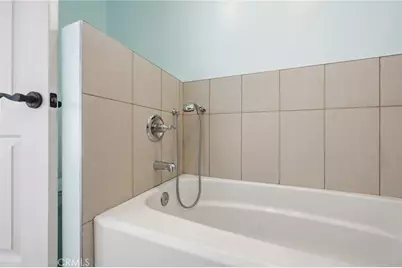 7608 Ani Way, North Hollywood, CA 91605 - Photo 37