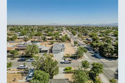 16150 Smoke Tree, Hesperia, CA 92345 - Photo 11