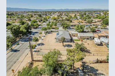 16150 Smoke Tree, Hesperia, CA 92345 - Photo 9