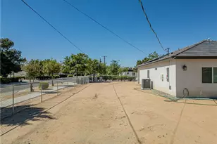 16150 Smoke Tree, Hesperia, CA 92345 - Photo 19
