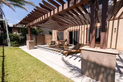 6202 Beth Page, Fontana, CA 92336 - Photo 43