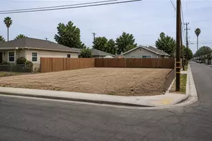 204 11 St, Redlands, CA 92374 - Photo 1