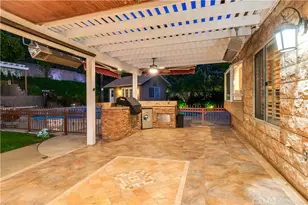 28340 Pino, Highland, CA 92346 - Photo 9
