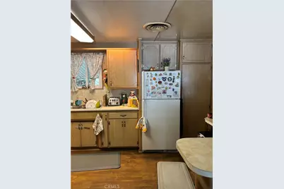 301 E Foothill Boulevard #24, Pomona, CA 91767 - Photo 13