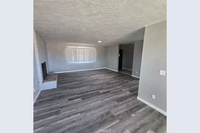 11427 Cibola, Apple Valley, CA 92308 - Photo 5
