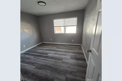 11427 Cibola, Apple Valley, CA 92308 - Photo 17