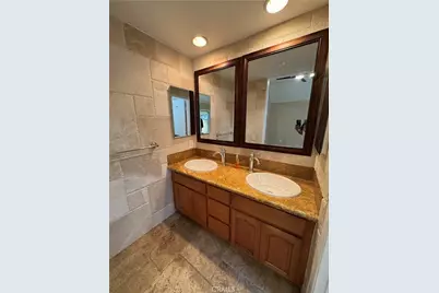 14 Avellino, Irvine, CA 92620 - Photo 5