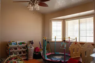 8465 Cedar Ct, Phelan, CA 92371 - Photo 29