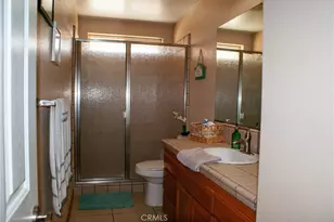 8465 Cedar Ct, Phelan, CA 92371 - Photo 19