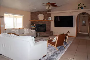 8465 Cedar Ct, Phelan, CA 92371 - Photo 23