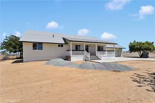 8038 Begonia Rd, Phelan, CA 92371 - Photo 3
