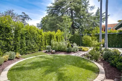 13946 Chandler, Sherman Oaks, CA 91401 - Photo 9