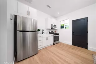 13946 Chandler, Sherman Oaks, CA 91401 - Photo 45