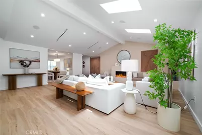13946 Chandler, Sherman Oaks, CA 91401 - Photo 17