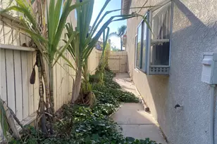 11697 Malagon Dr, Fontana, CA 92337 - Photo 41