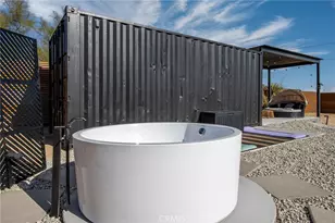 4571 Avenida La Flora Desierta, Joshua Tree, CA 92252 - Photo 23