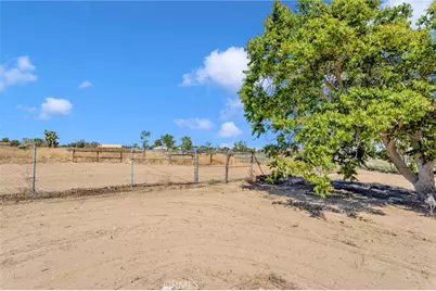 15884 El Centro Street, Hesperia, CA 92345 - Photo 47