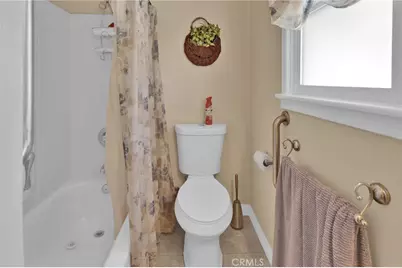 15884 El Centro Street, Hesperia, CA 92345 - Photo 13