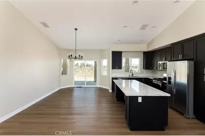 11152 Chipmunk Road, Apple Valley, CA 92308 - Photo 31